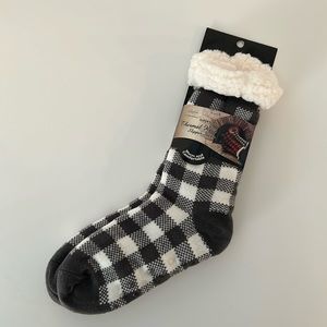 Mirabeau Super Soft Thermal Knit Slipper Socks 🌲🧦    Buffalo plaid gray